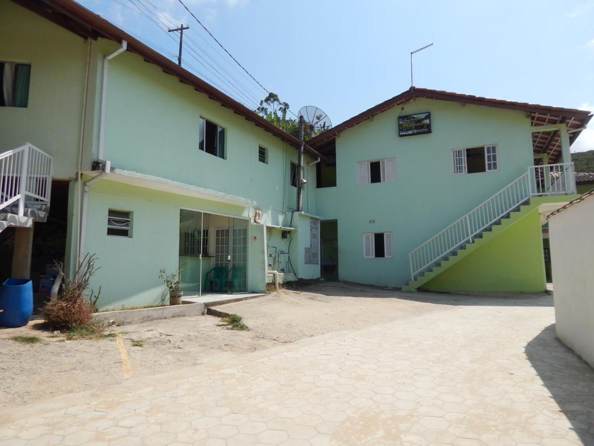 Three-Bedroom House,1005846217:JPEG