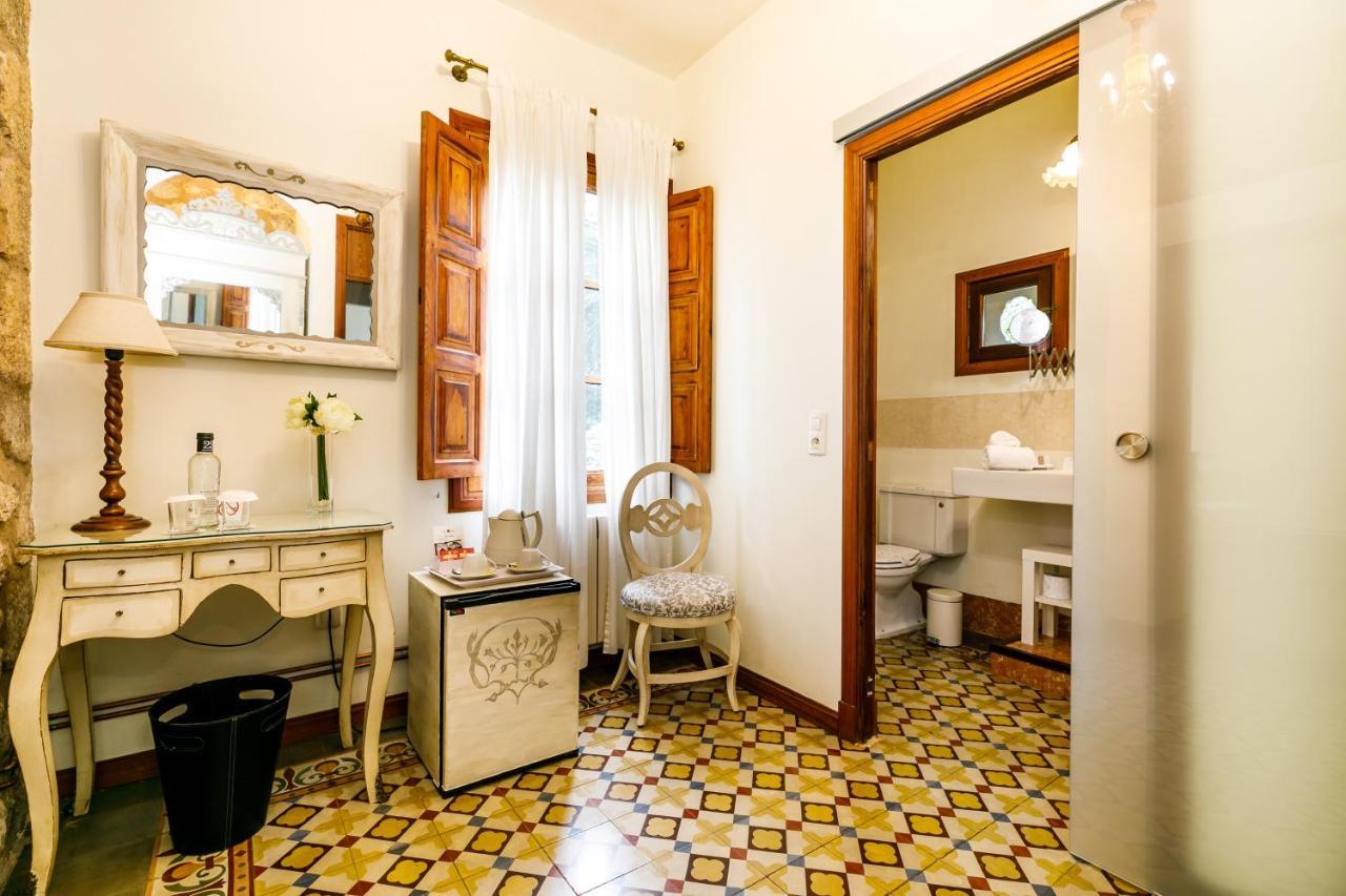 Double or Twin Room Terrace