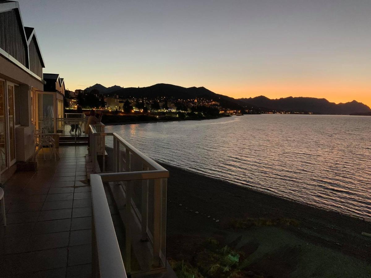 Apartment with Lake View,1154205693:JPEG