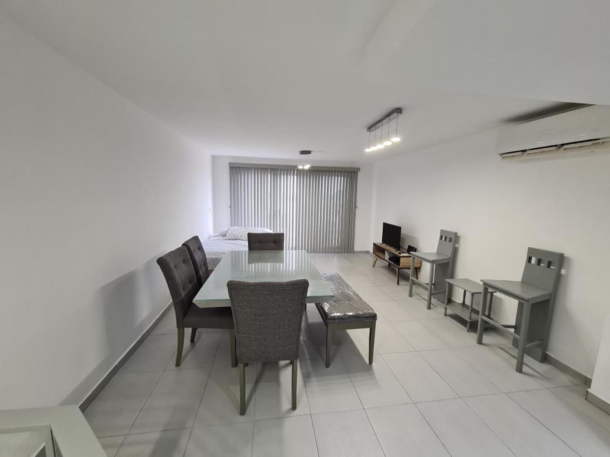 Apartment Split Level