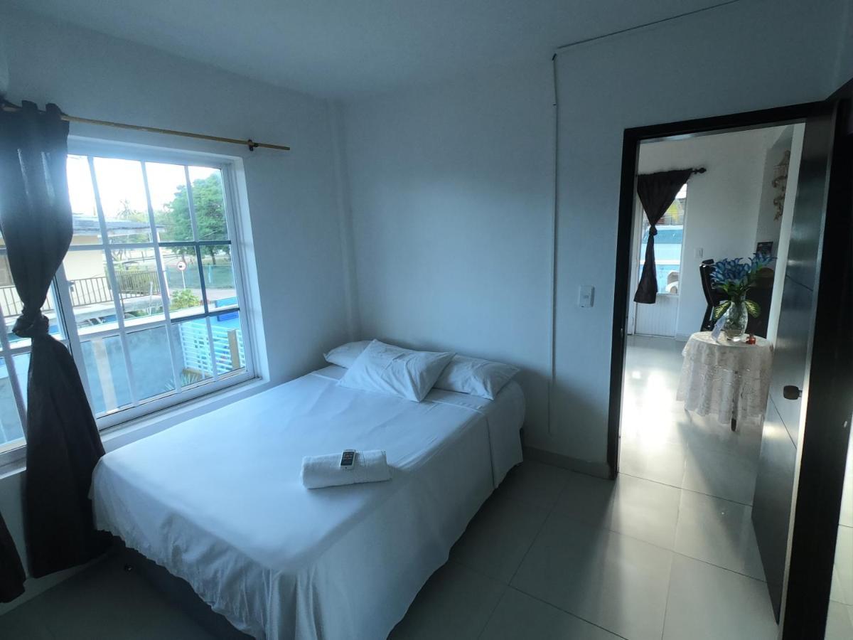 Apartamento con balcón