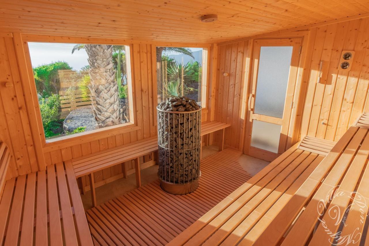 Deluxe Villa