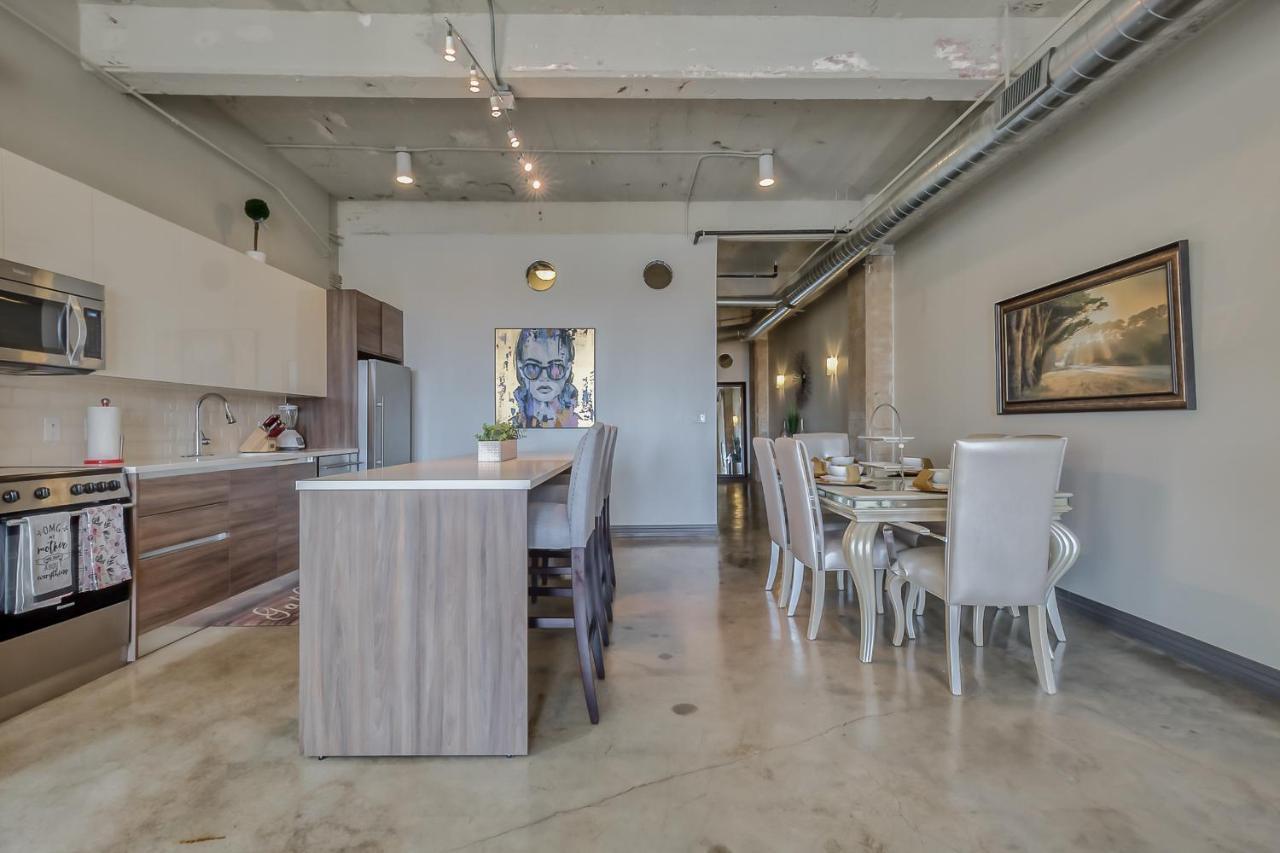 Walkable 3BR Loft 