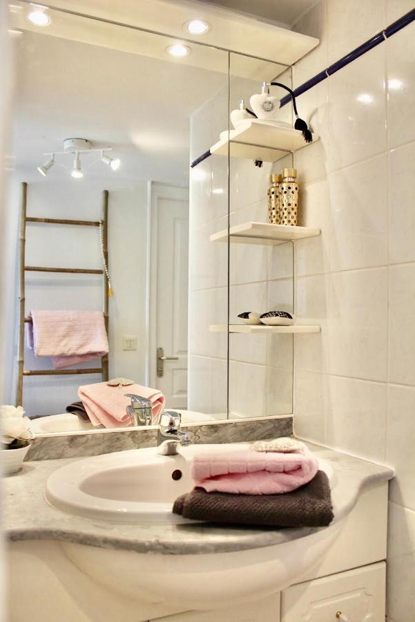 One-Bedroom Apartment,1050495313:JPEG