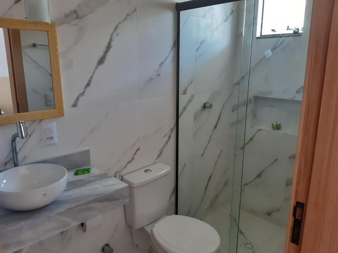 Estúdio com Vista da Piscina