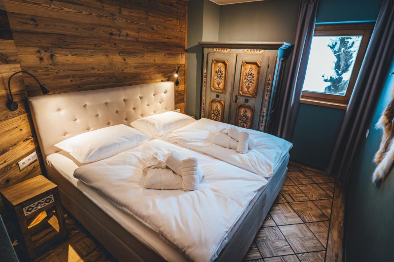 Wolf Suite