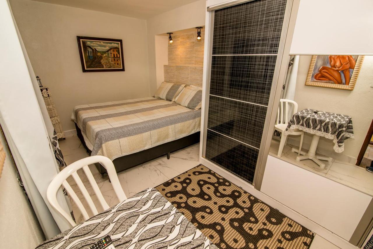 Quarto com Cama Queen-size