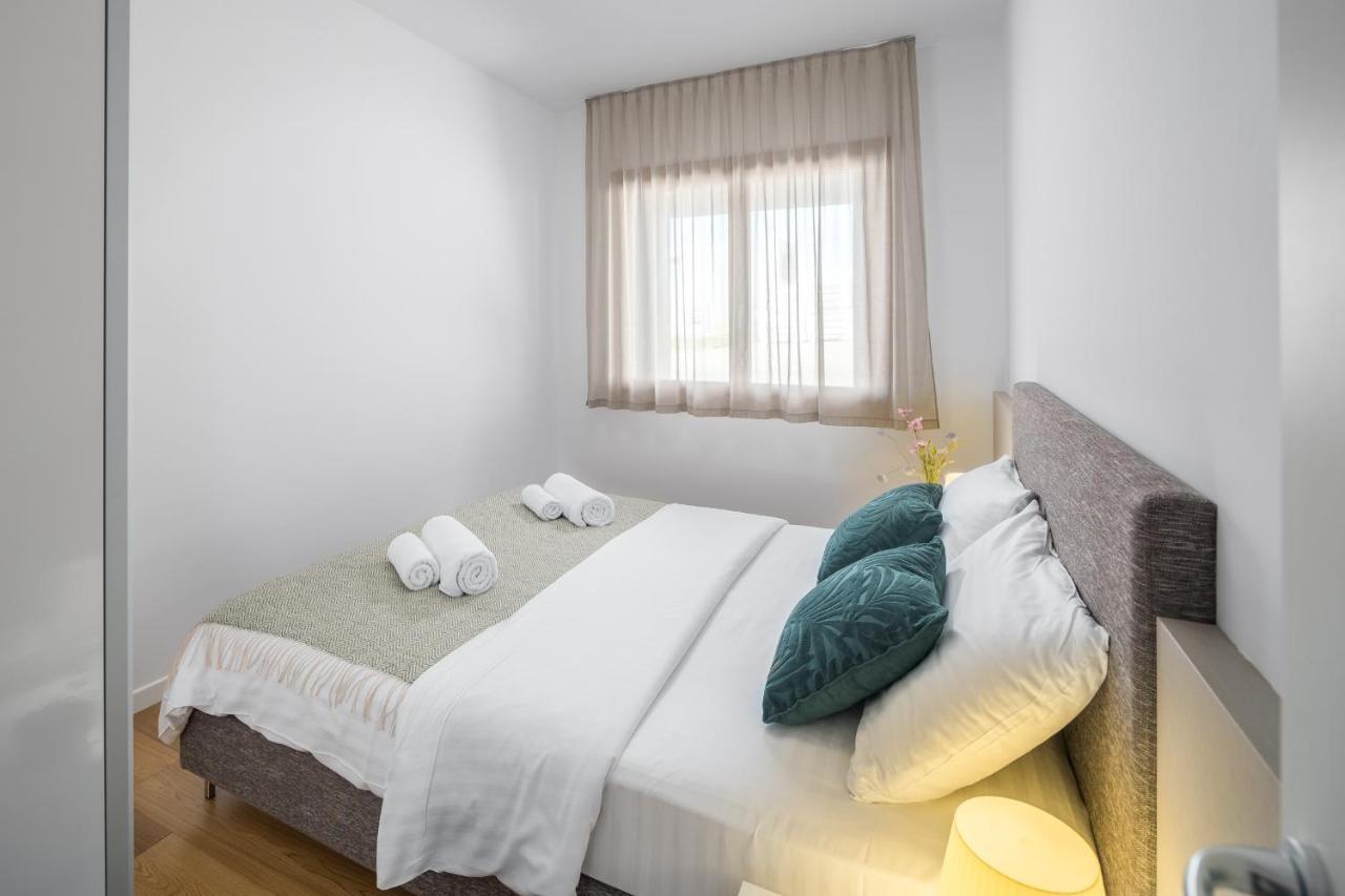 Premium Apartment Private Garden