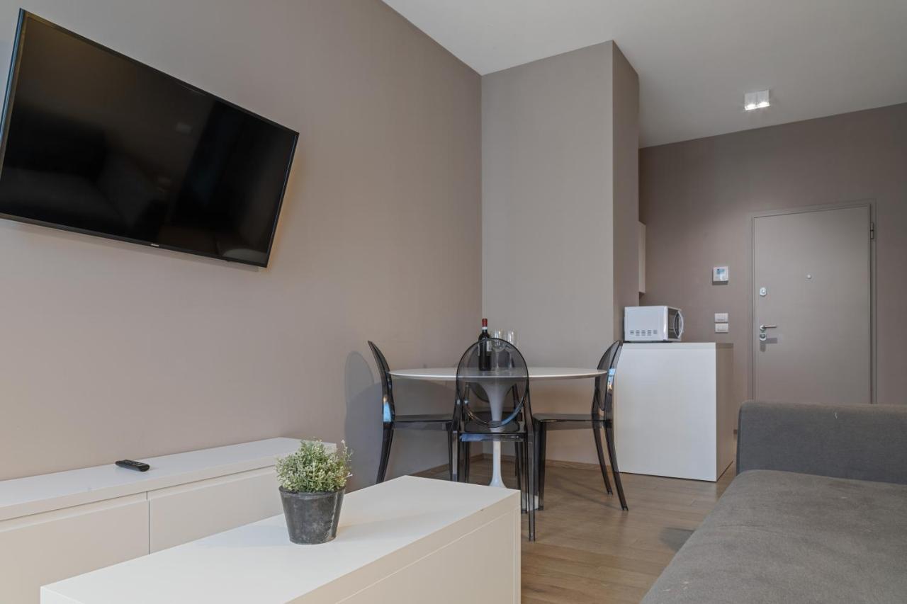 One-Bedroom Apartment - Cadorna,1130683869:JPEG