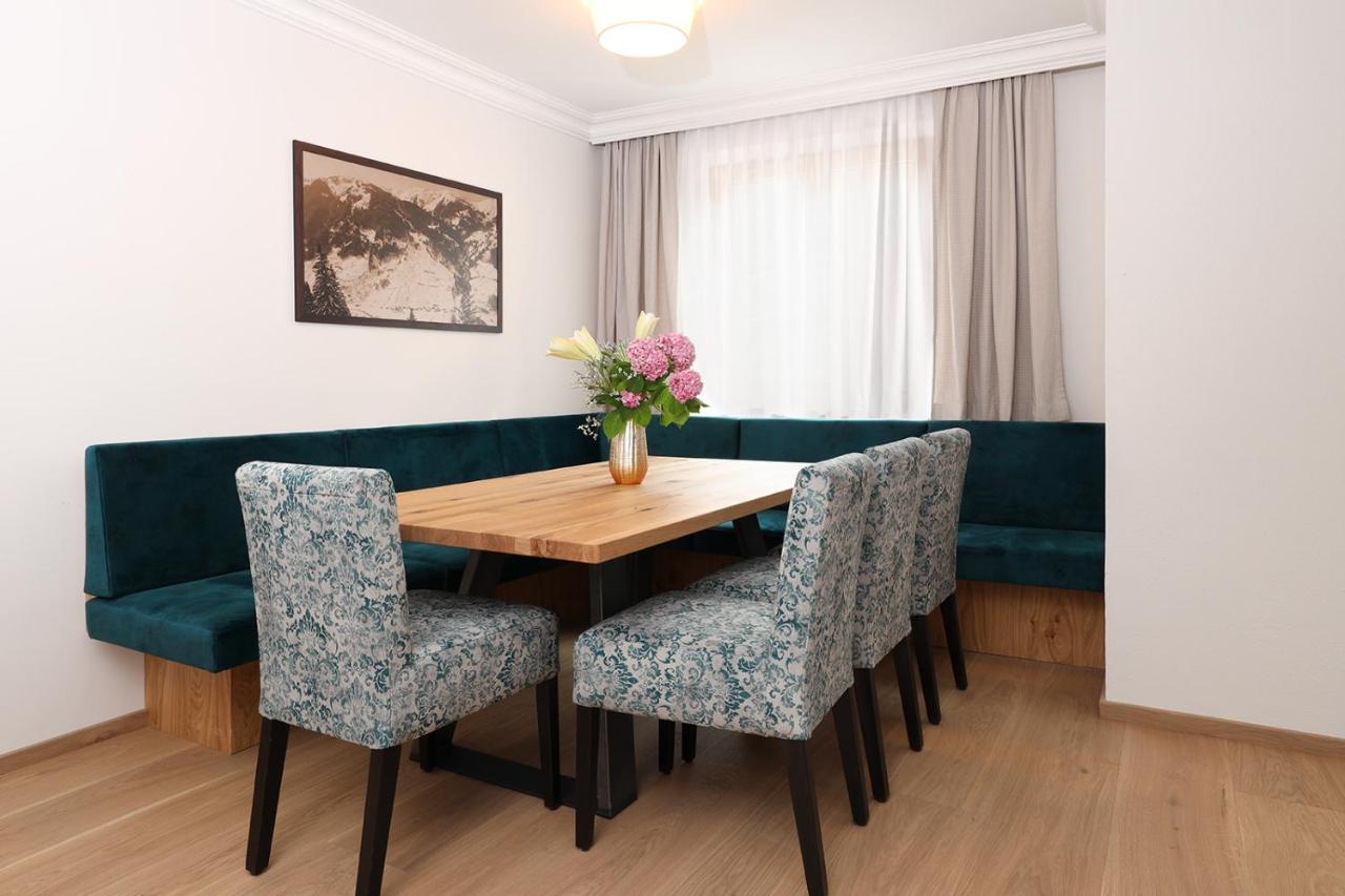 Deluxe Apartment,1133256414:JPEG