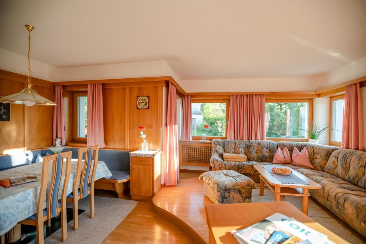 Deluxe Two-Bedroom Apartment