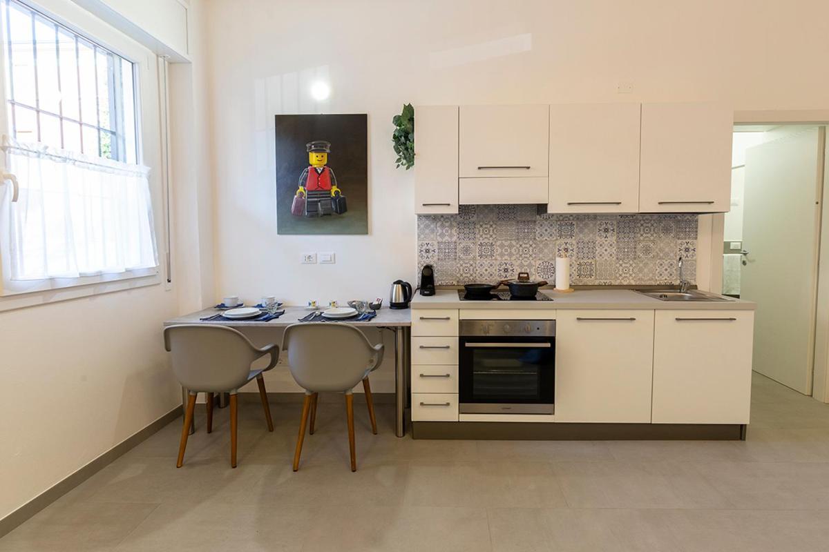 Family Studio,1158316482:JPEG