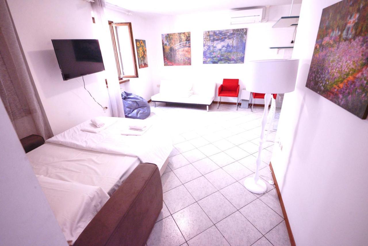 Standard One-Bedroom Apartment