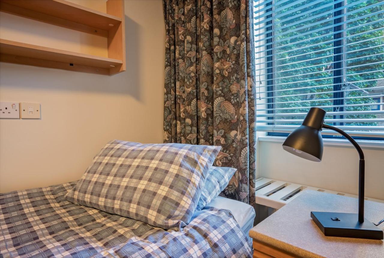 Basic Twin Room with Private Bathroom,1158557646:JPEG