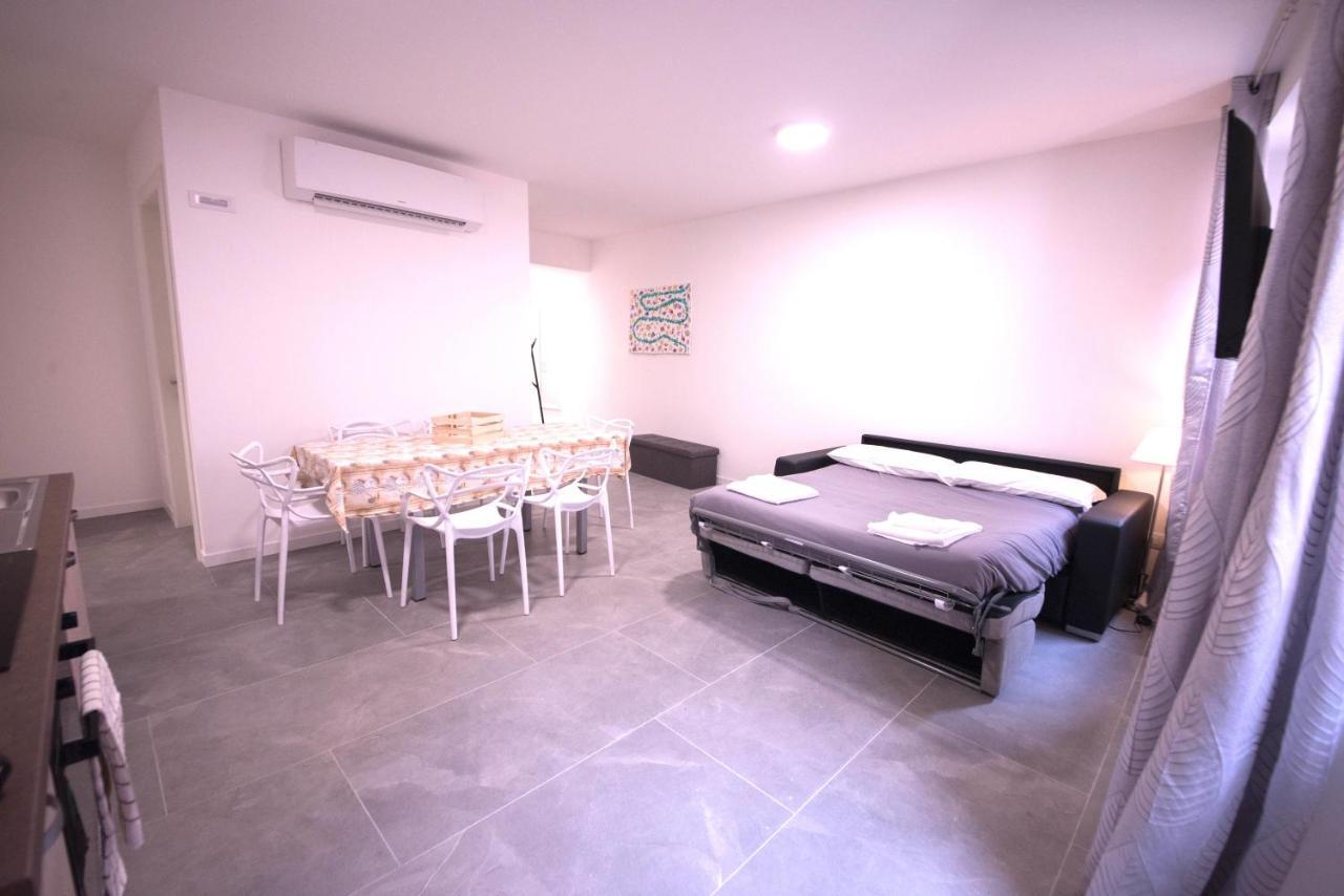Superior One-Bedroom Apartment