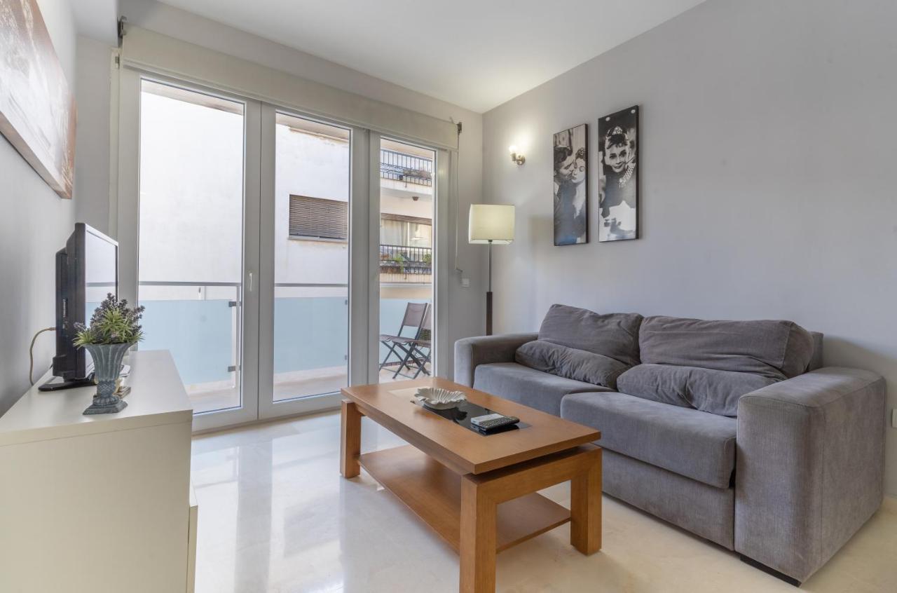 Apartamento grande de 1 dormitorio con terraza