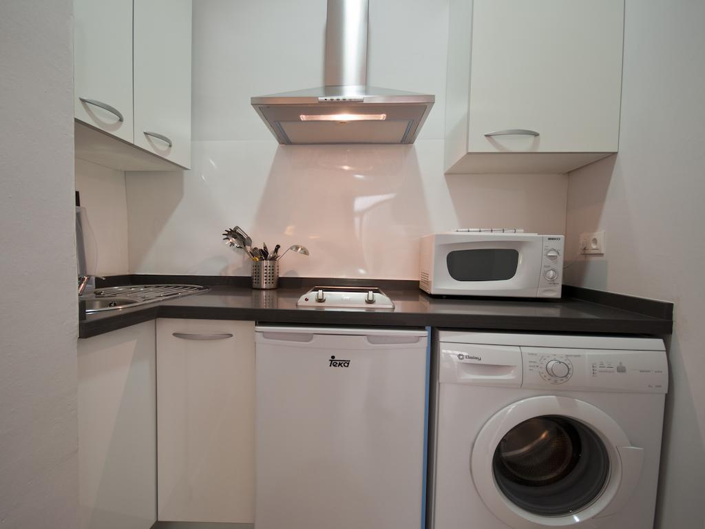 One-Bedroom Apartment - Argote de Molina, 23