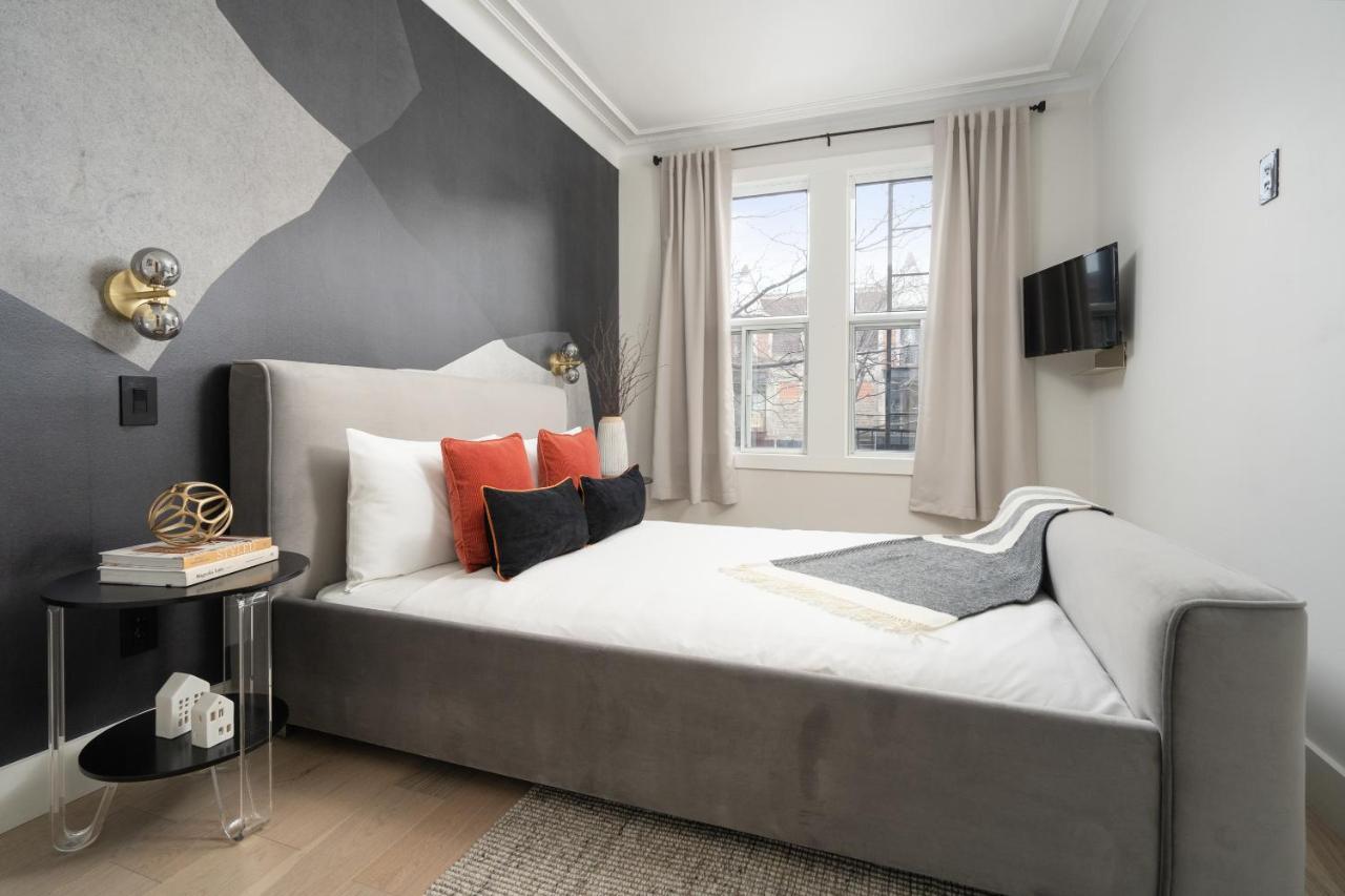 Two Bedroom Apartment with Balcony