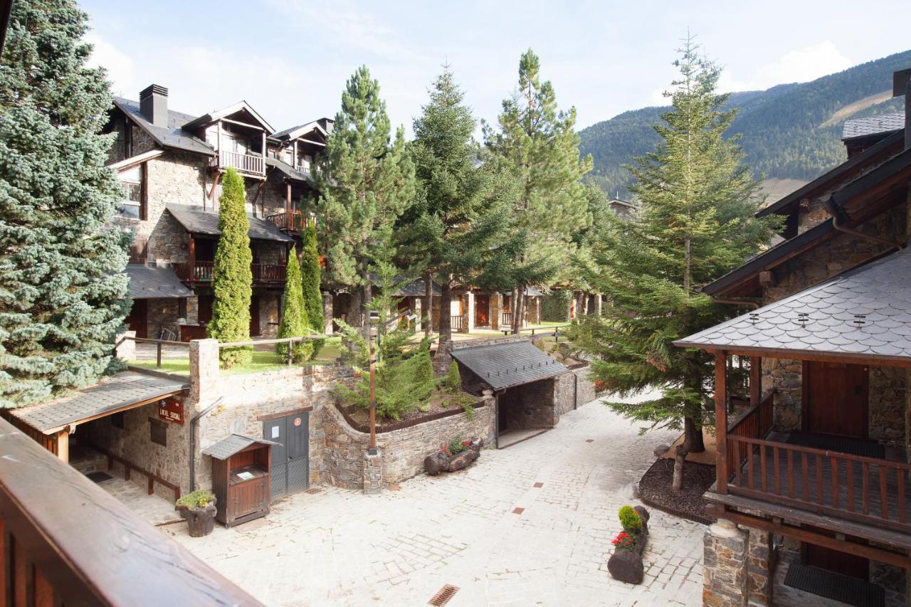 Apartamento chalet de 4 dormitorios con chimenea