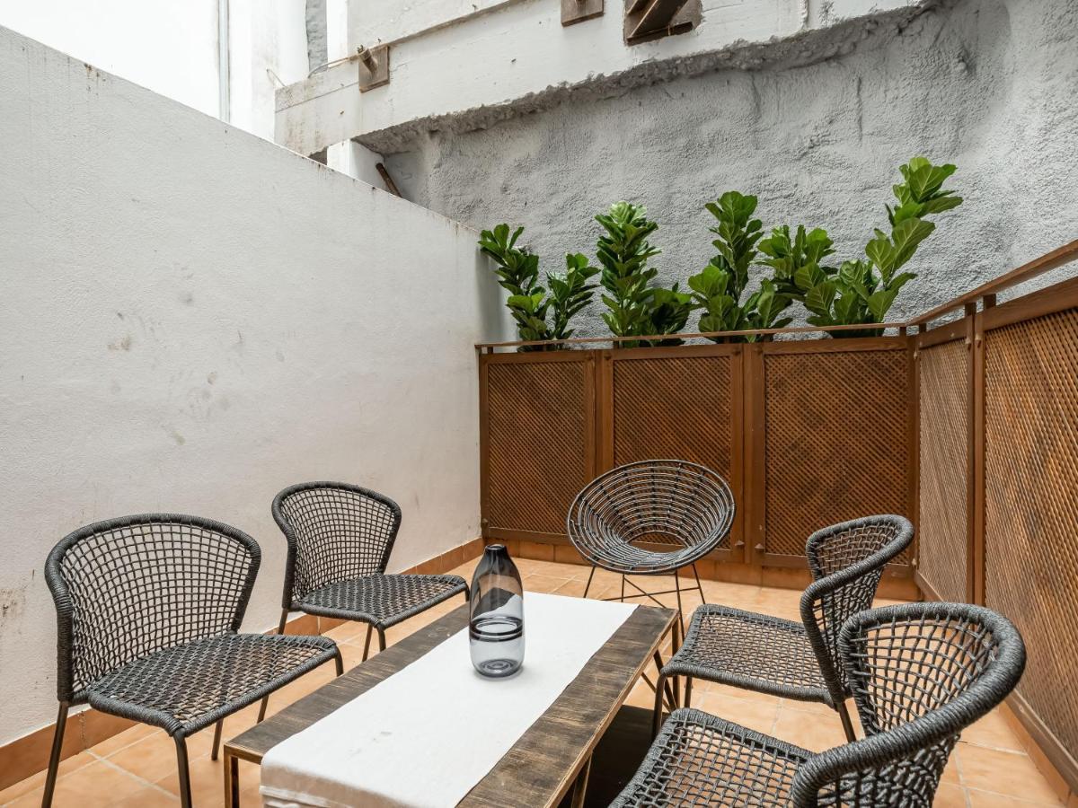 Studio Terrace