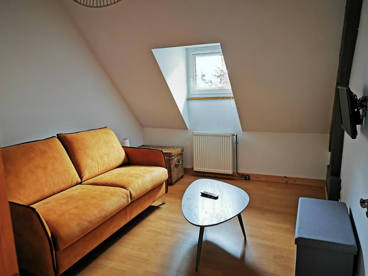 One-Bedroom Apartment,1170479479:JPEG