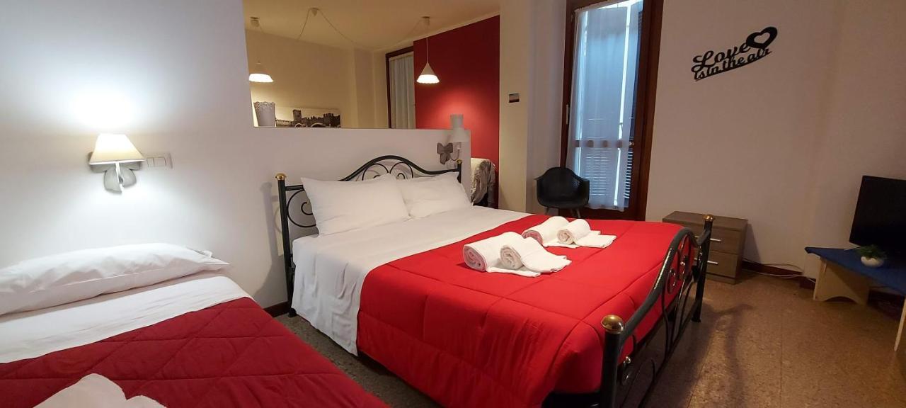 Studio with Balcony,1172791164:JPEG