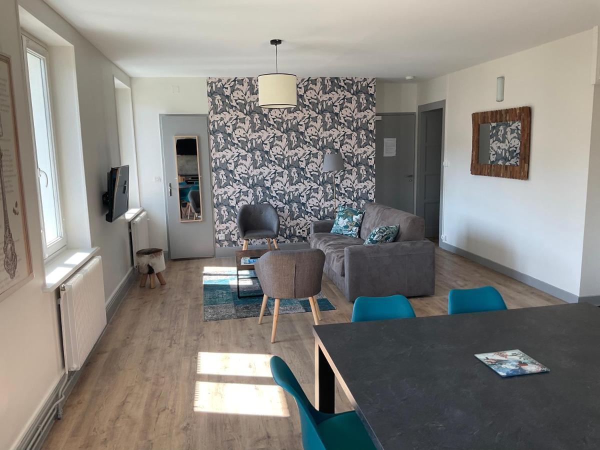 One-Bedroom Apartment,1202943484:JPEG