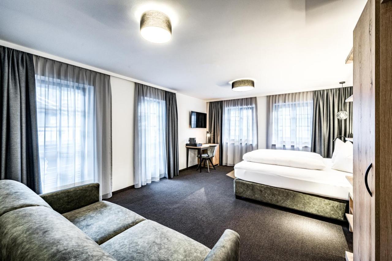 Deluxe Double Room Balcony