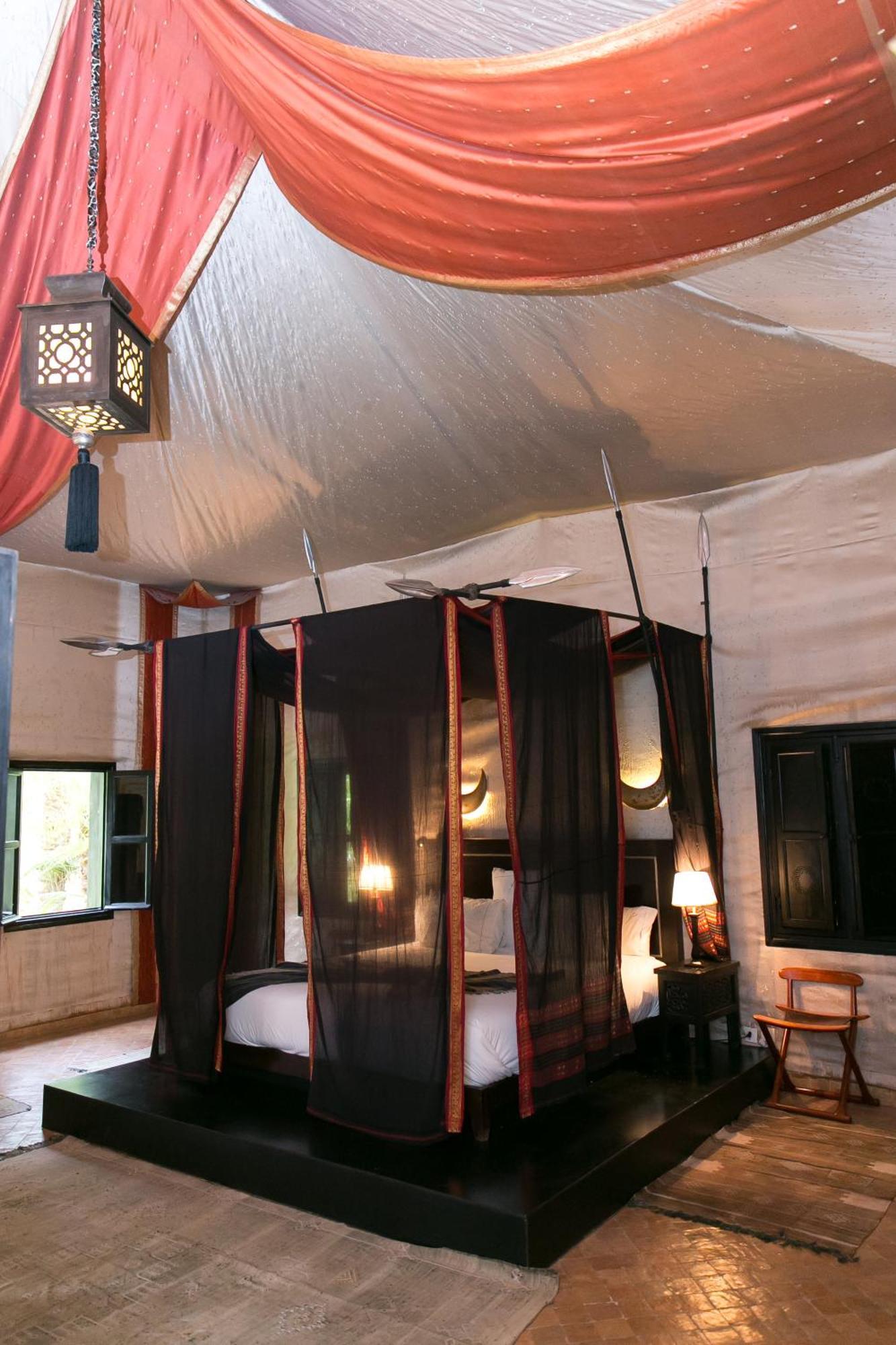 Superior Lodge