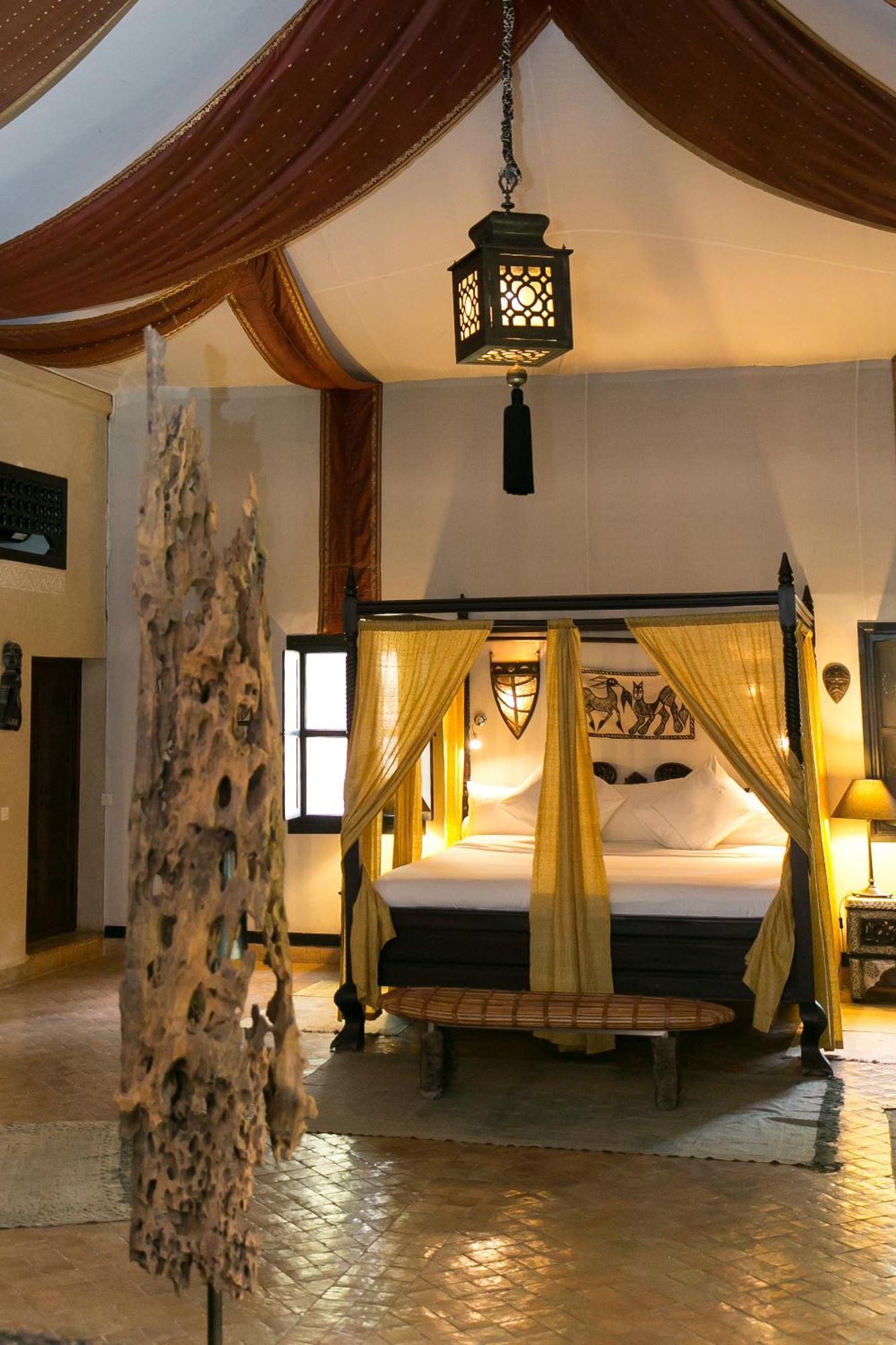 Superior Lodge