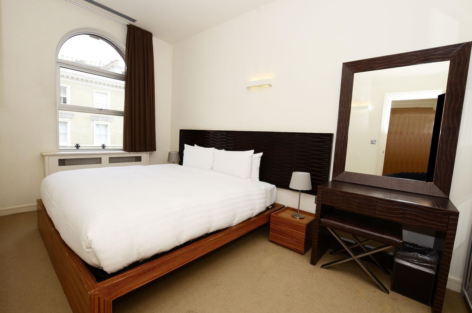 One Bedroom Apartment