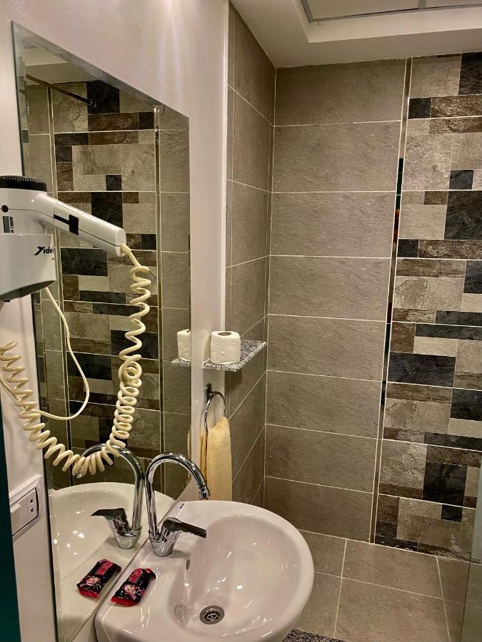 Deluxe Double Room,1338617873:JPEG