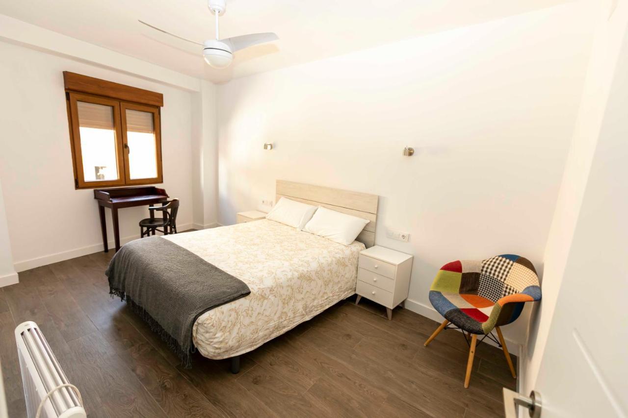 Two-Bedroom Apartment,1232694704:JPEG