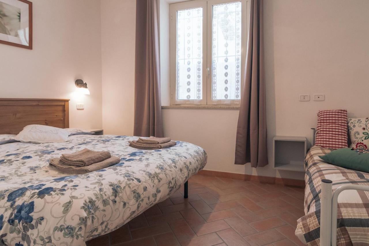 One-Bedroom Apartment,1233515372:JPEG