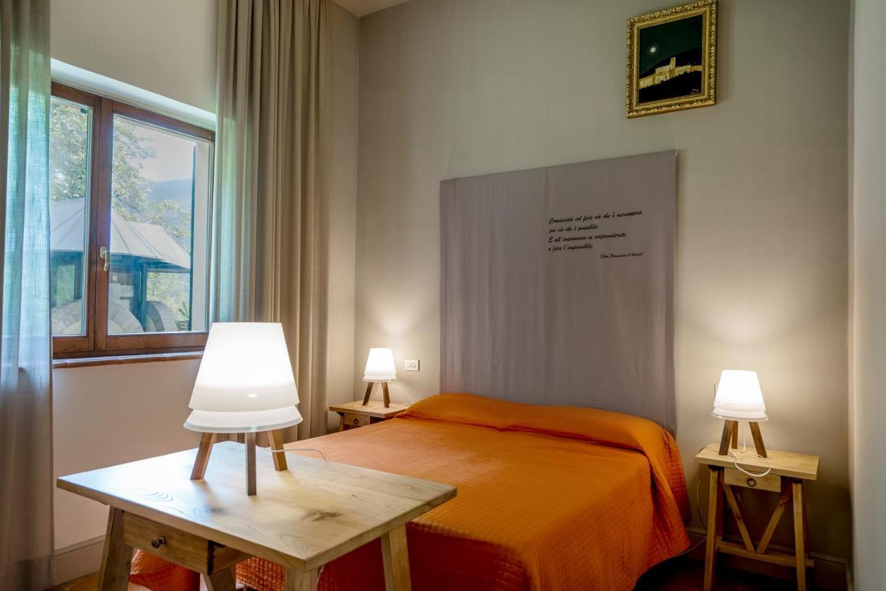 Two-Bedroom Apartment,1256756617:JPEG