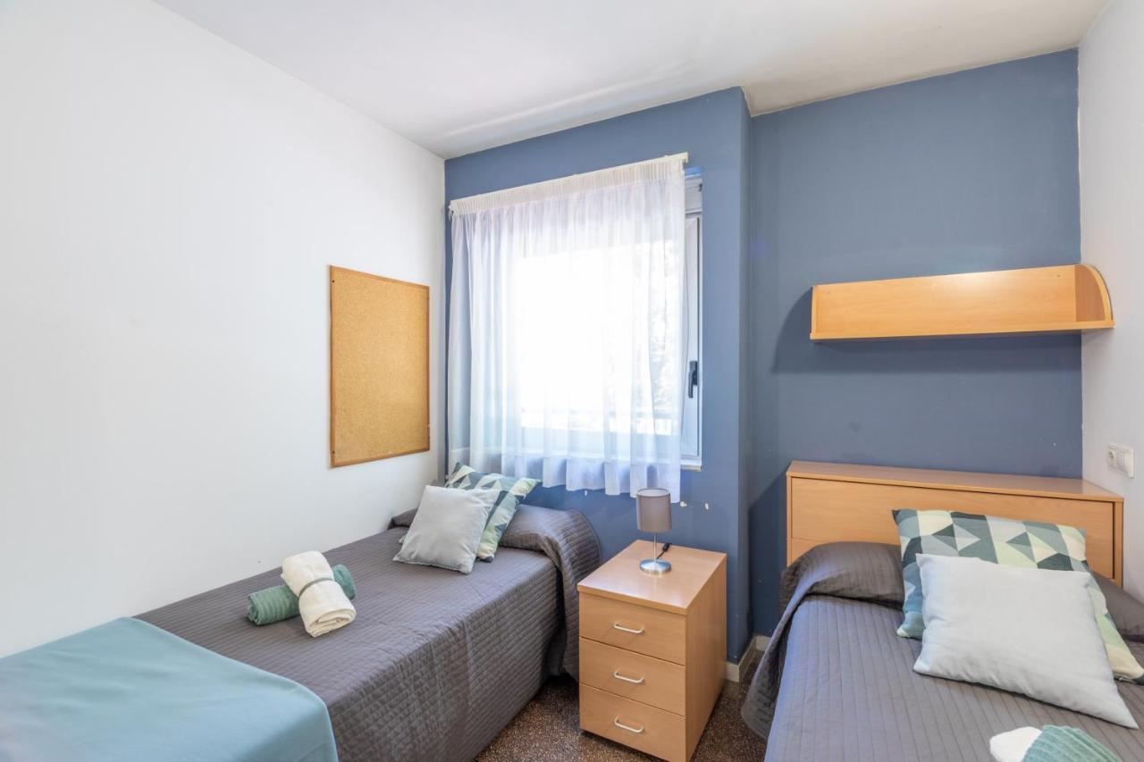 Budget Double Room,1263493627:JPEG