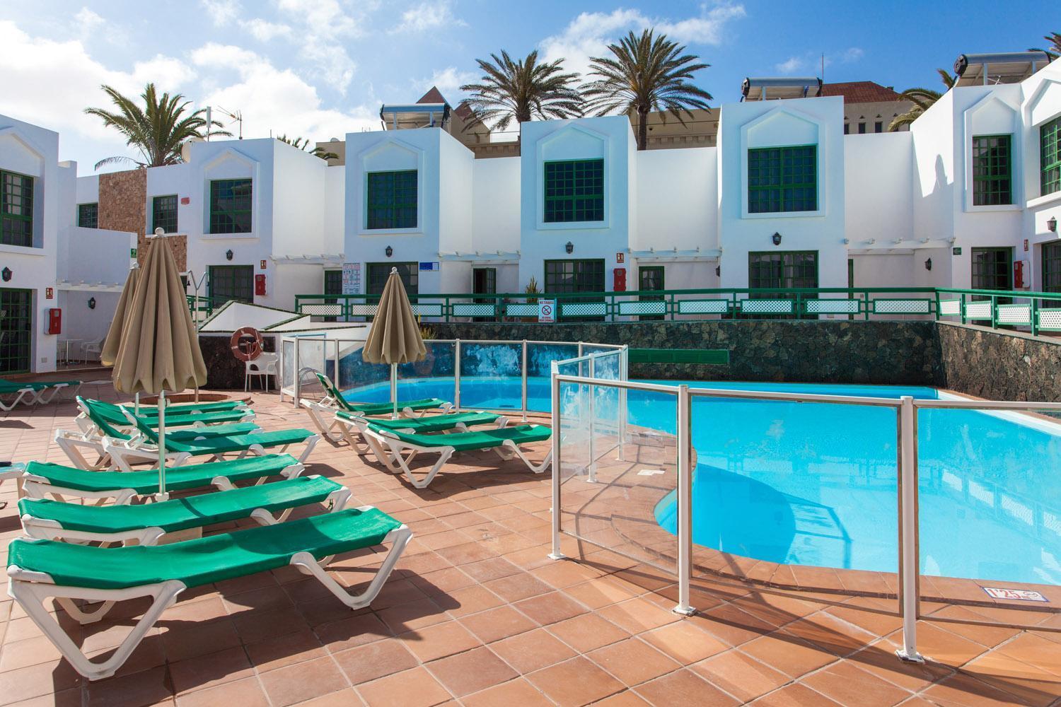 One-Bedroom Apartment Pool View