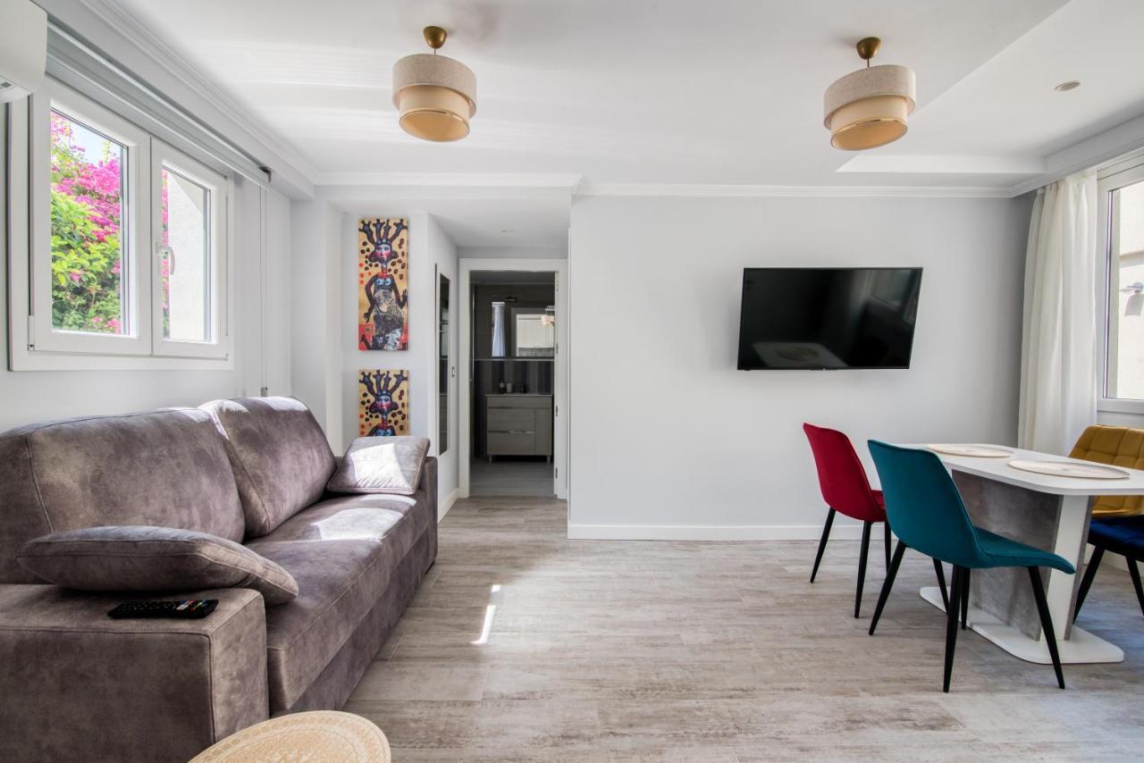 Apartment with Terrace,1273625749:JPEG