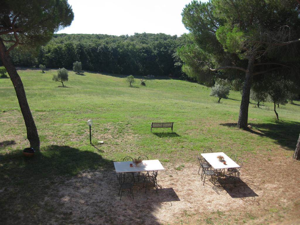 Camera Matrimoniale/Doppia con Letti Singoli con Vista Giardino