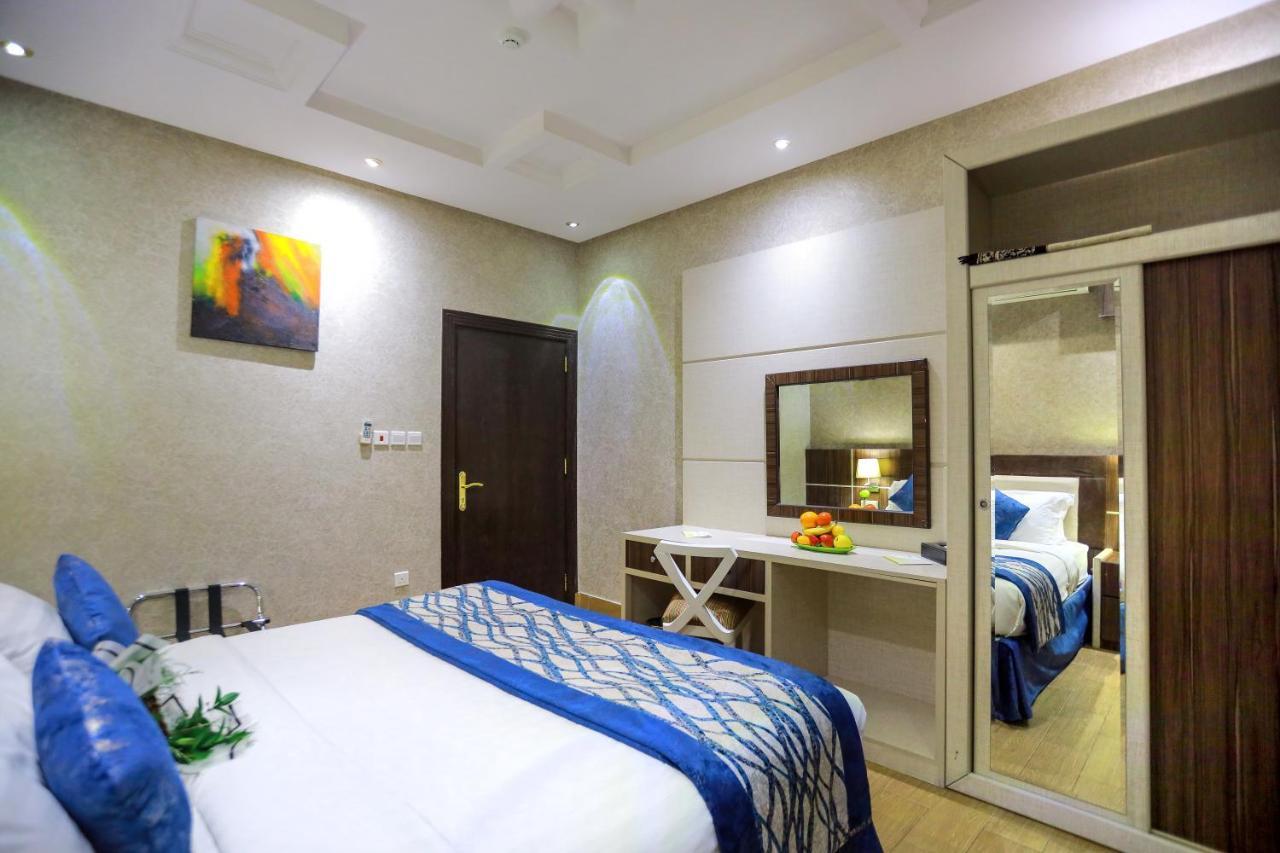 Superior One Bedroom