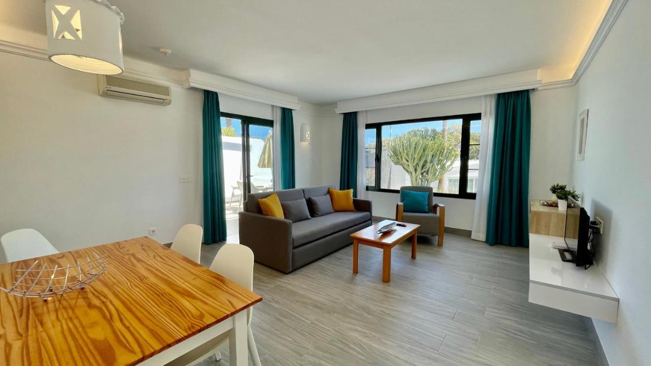 Superior One-Bedroom Bungalow Terrace