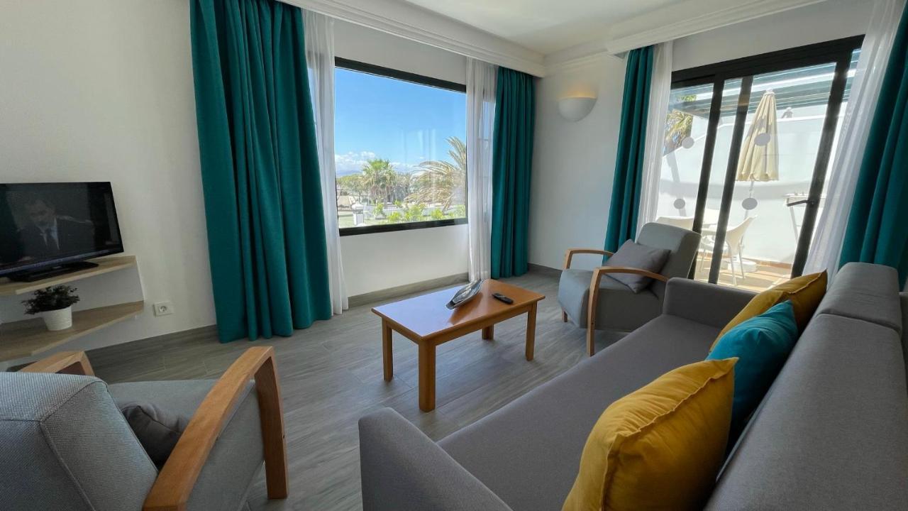 Superior One-Bedroom Apartment Terrace