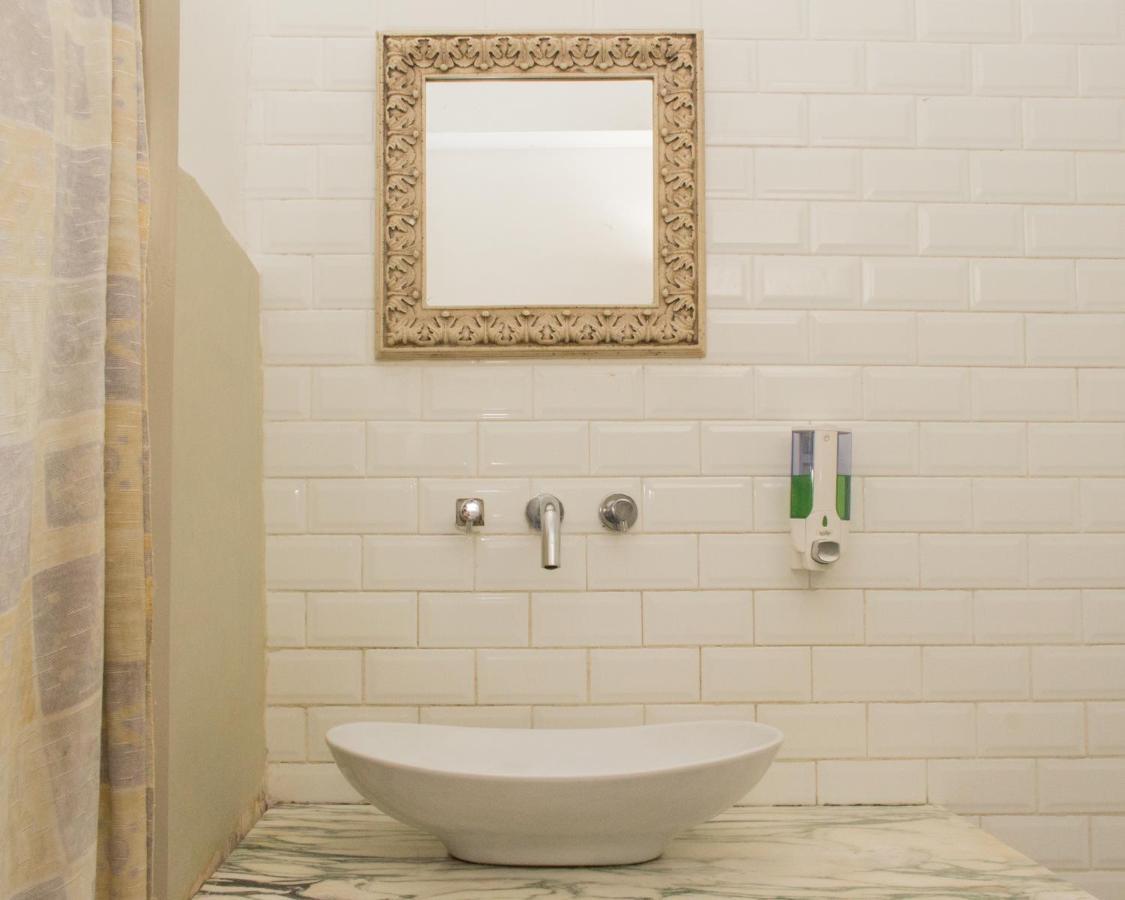 Quarto Duplo com Banheiro Privativo