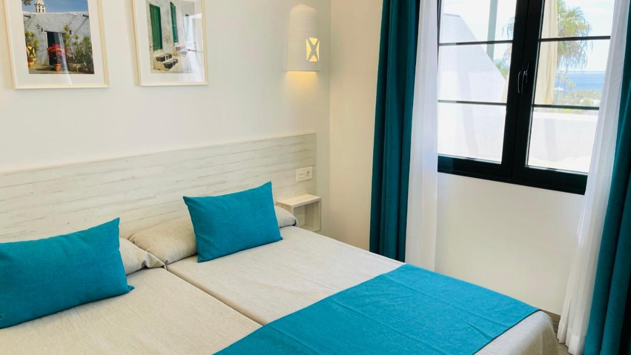 Superior One-Bedroom Apartment Terrace