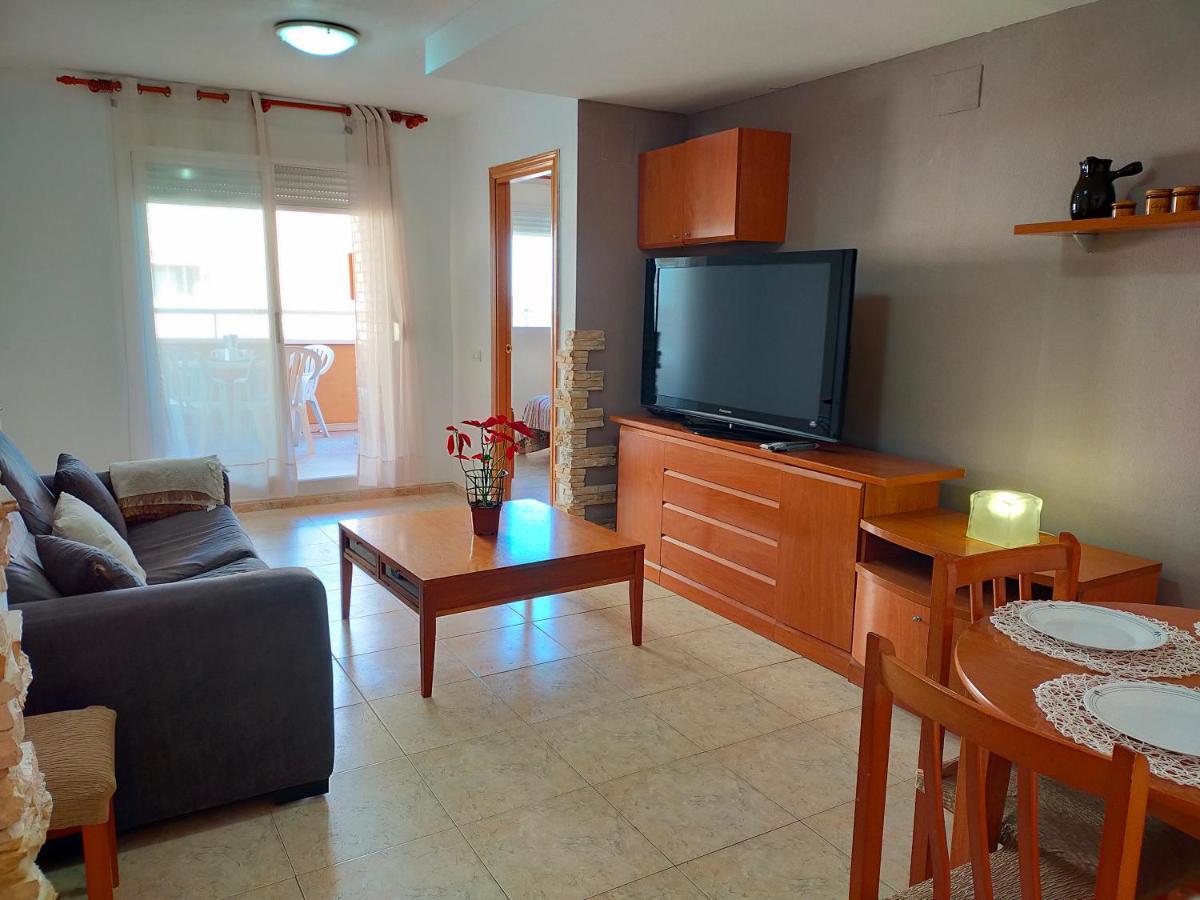 Two-Bedroom Apartment Side Sea View