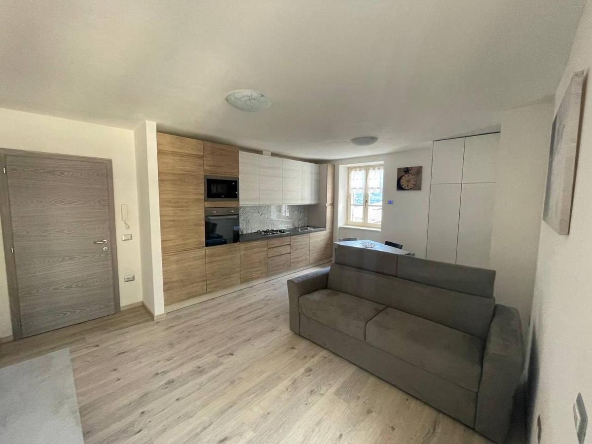 Two-Bedroom Apartment,1324201990:JPEG