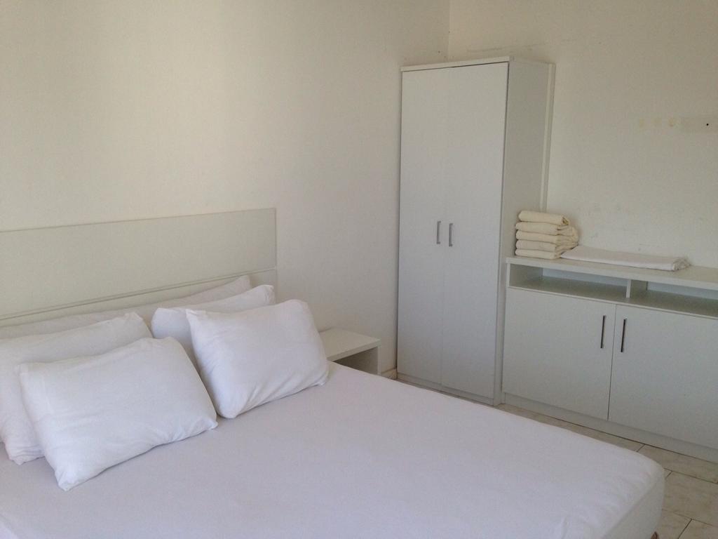 One-Bedroom Apartment,151113052:JPEG