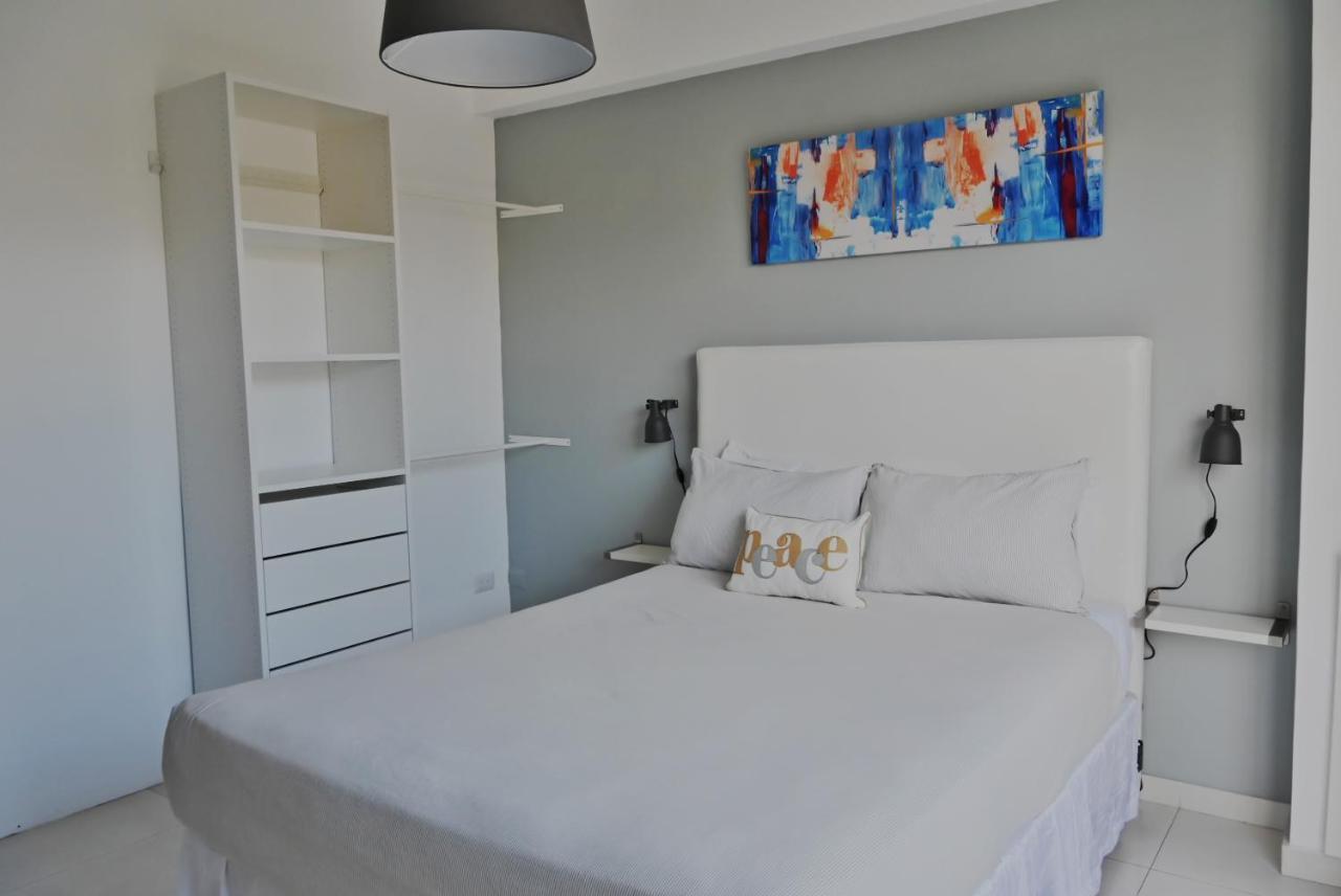 Two-Bedroom Apartment,1352993377:JPEG