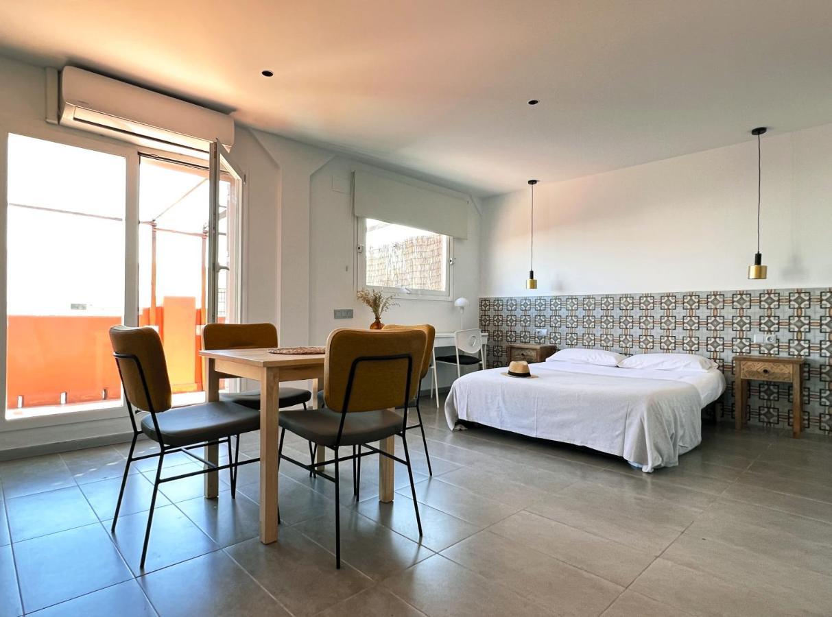 Penthouse Apartment,1364906624:JPEG