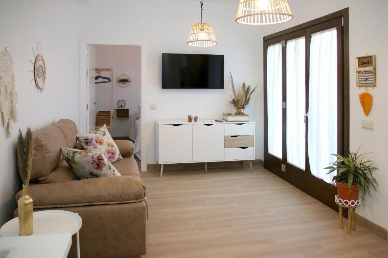 Two-Bedroom Apartment,1368791699:JPEG